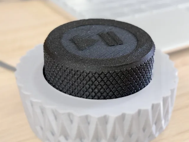 Media control volume knob - Knurled knob