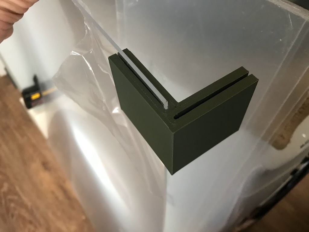 Heavy duty 2.5mm plexiglass bracket (no glue or bolts) by Midyew 59