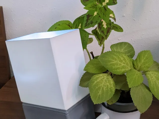 Bedside lamp