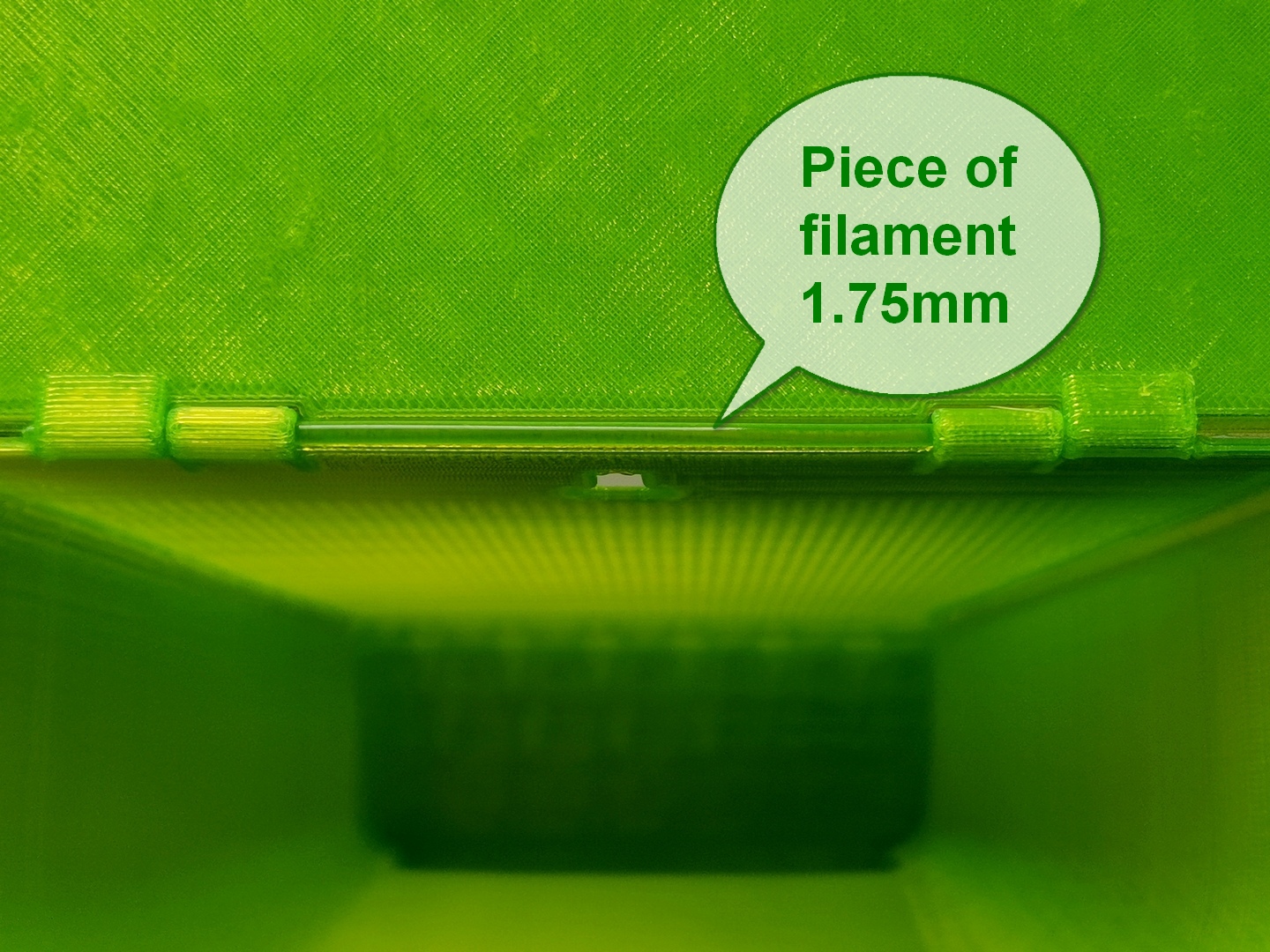 Wall bird feeder — thumbnail 9