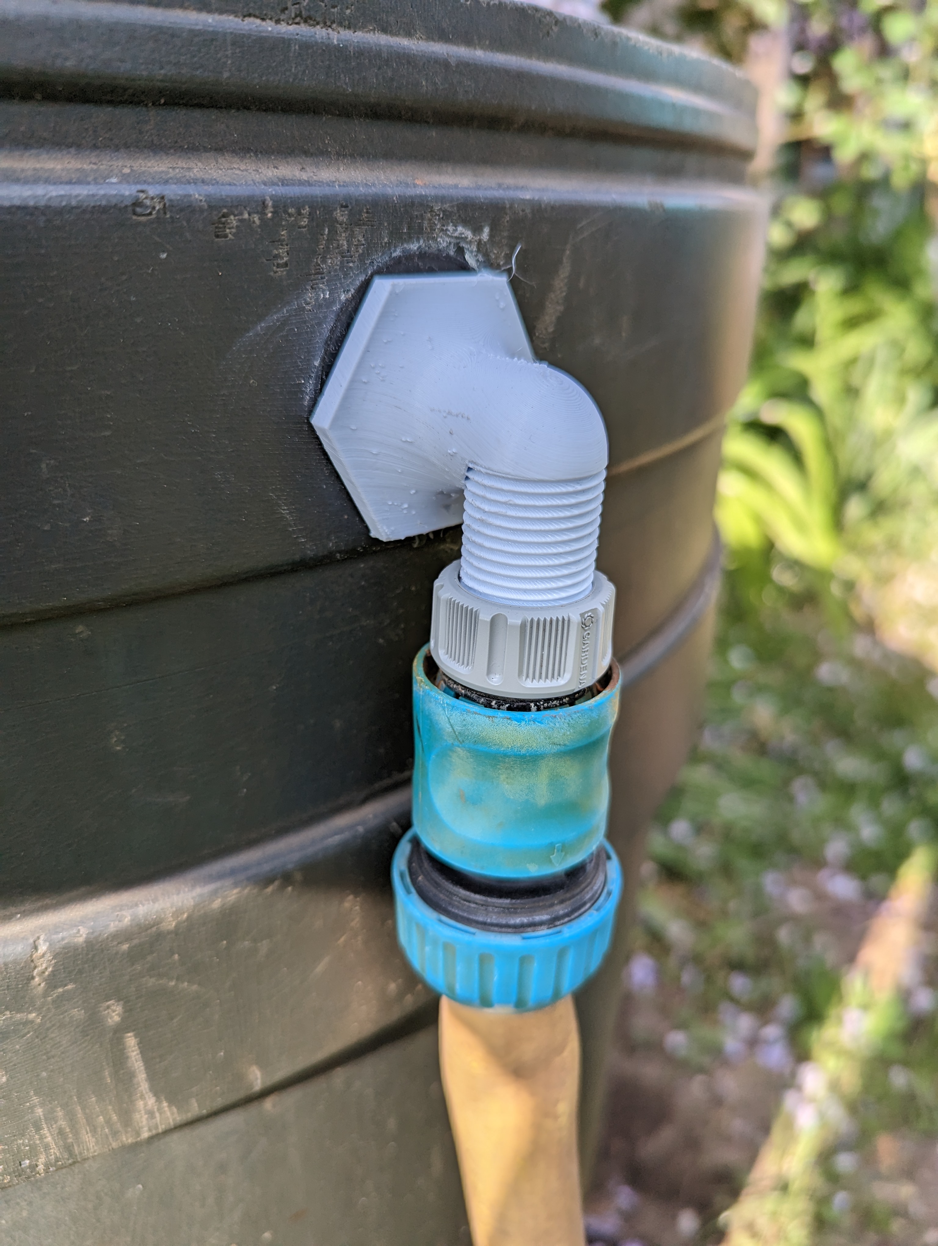 Rain Barrel Overflow Diverter