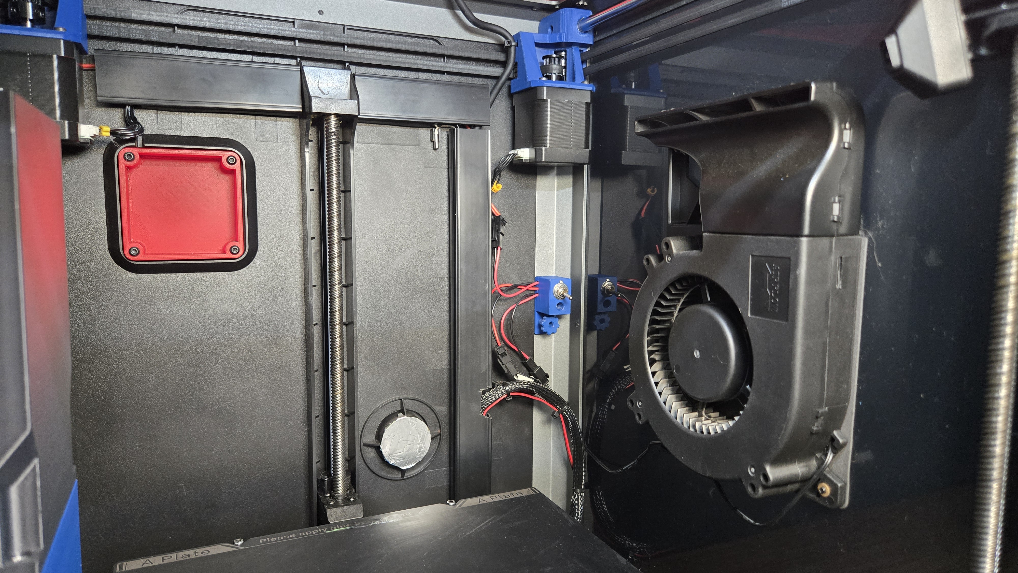 Auxiliary fan splitter switch (MTS-203 Housing DPDT ON/OFF/ON mini toggle switch)