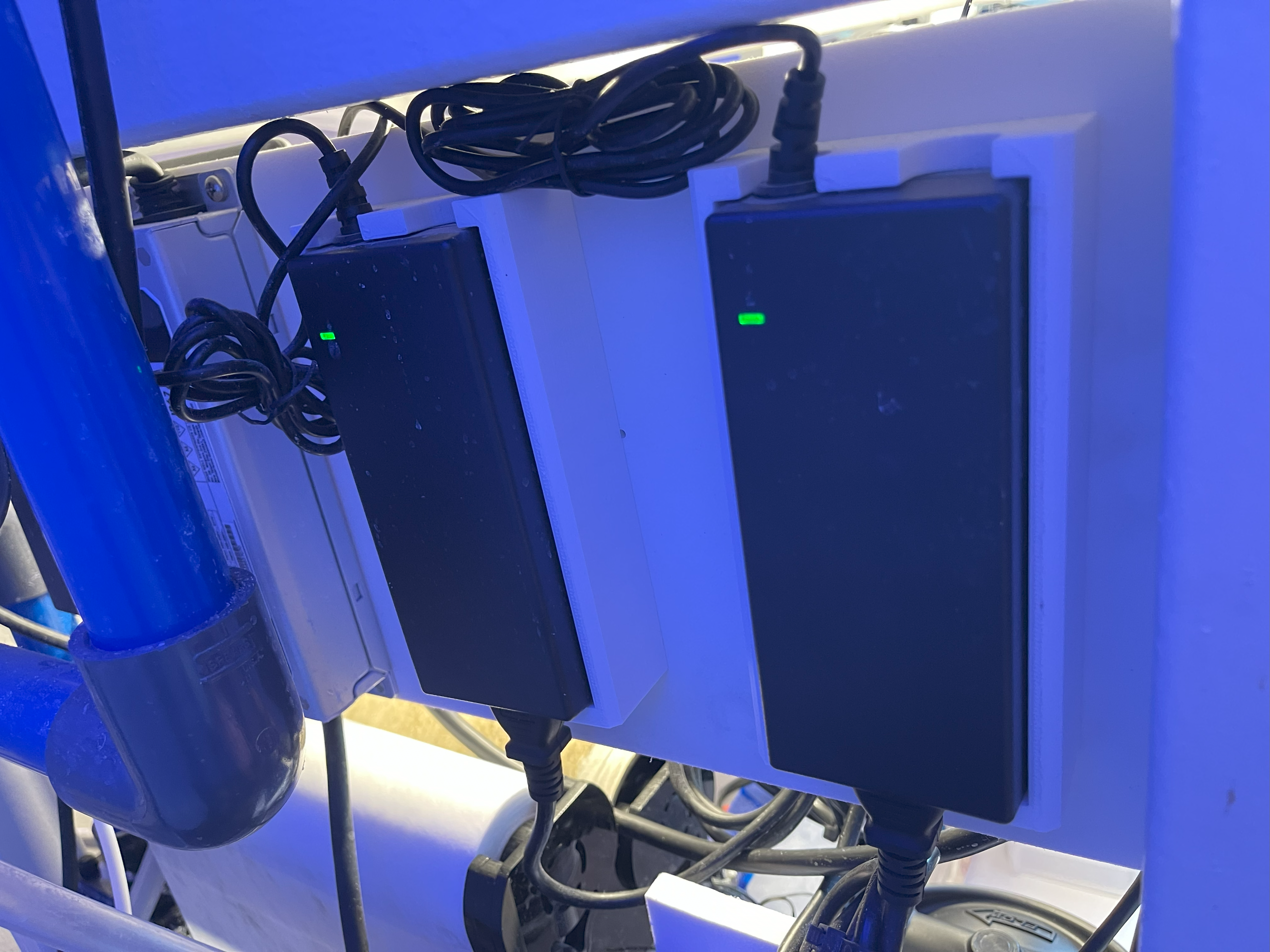Ecotech MP60 power brick holder