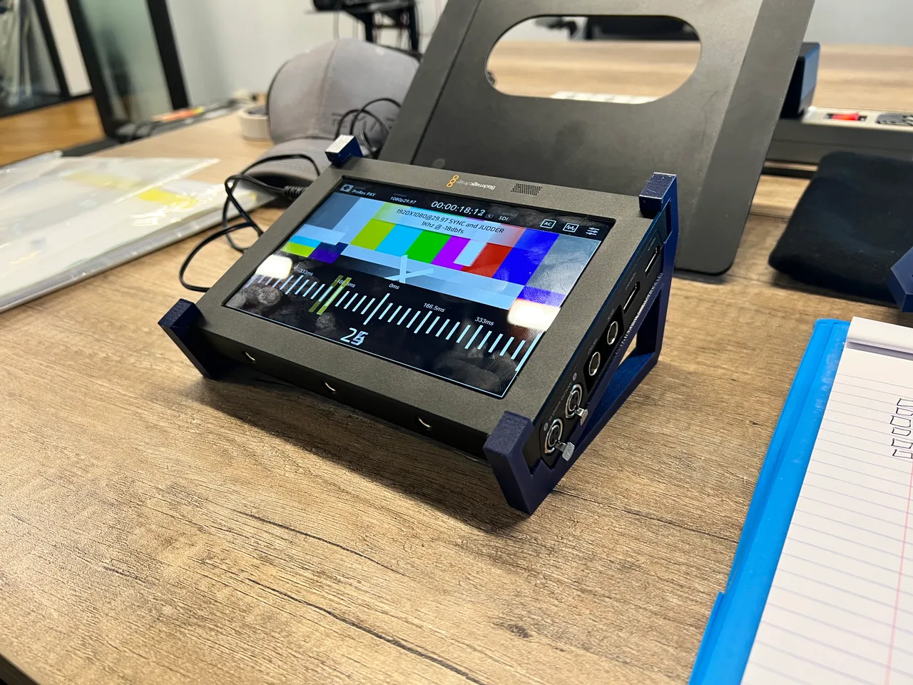 BMD 7inch video assist stand by JLeyva | Download free STL BMD 7inch video assist stand by JLeyva | Download free STL