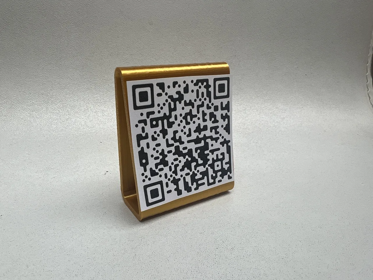 Wi-Fi QR code stand by Leon Brocard | Download free STL model