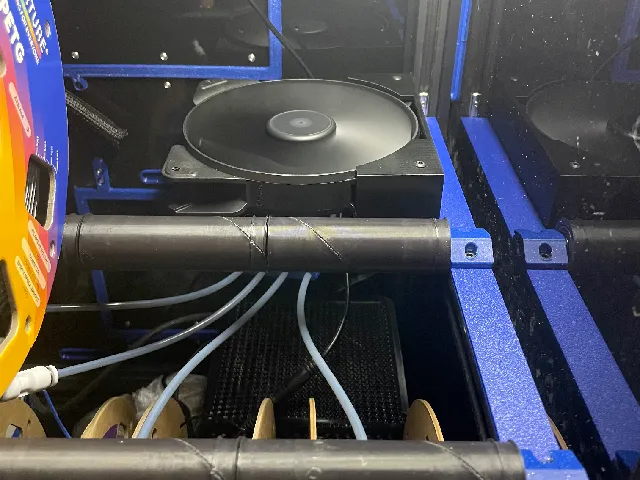 140mm Fan Bracket for 2020 Extrusion