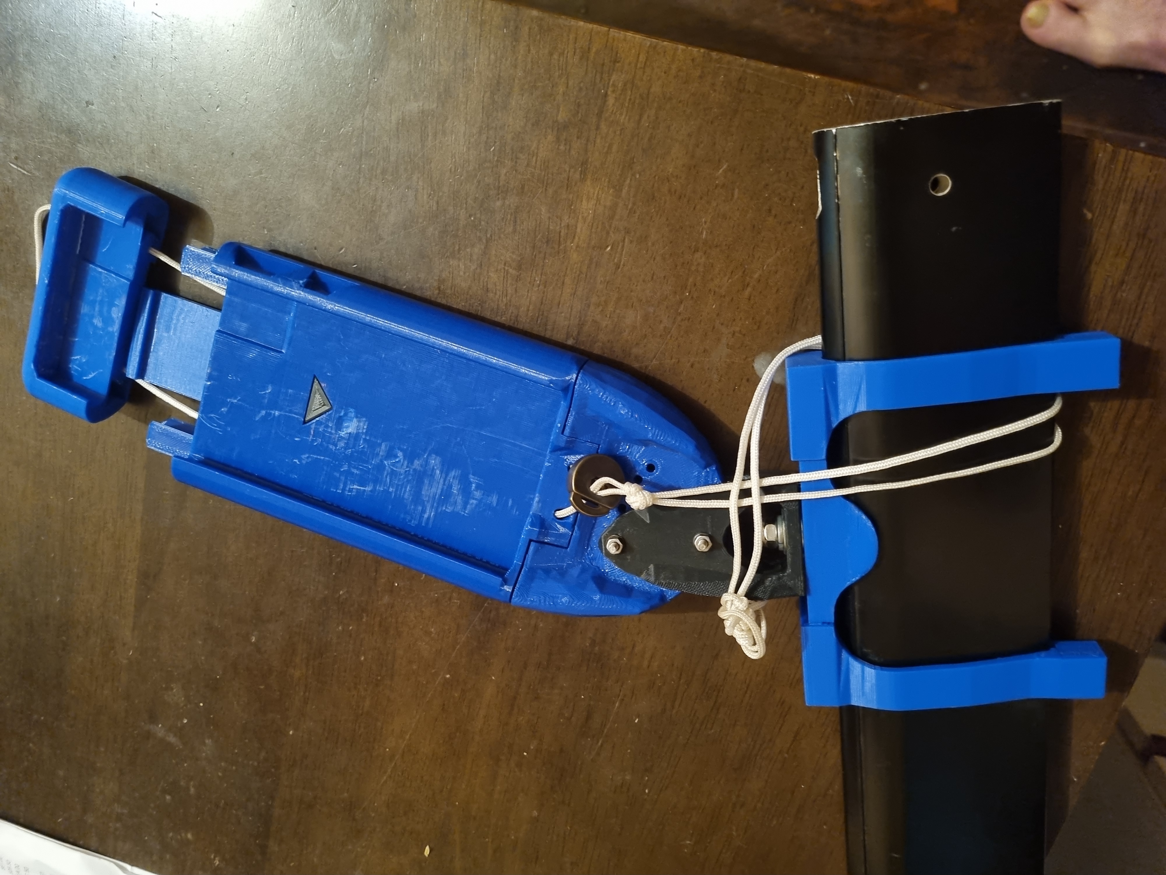 hang glider phone mount