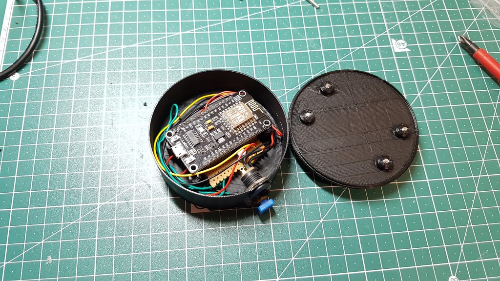 Miniatura 8 do modelo 3D Moon Control