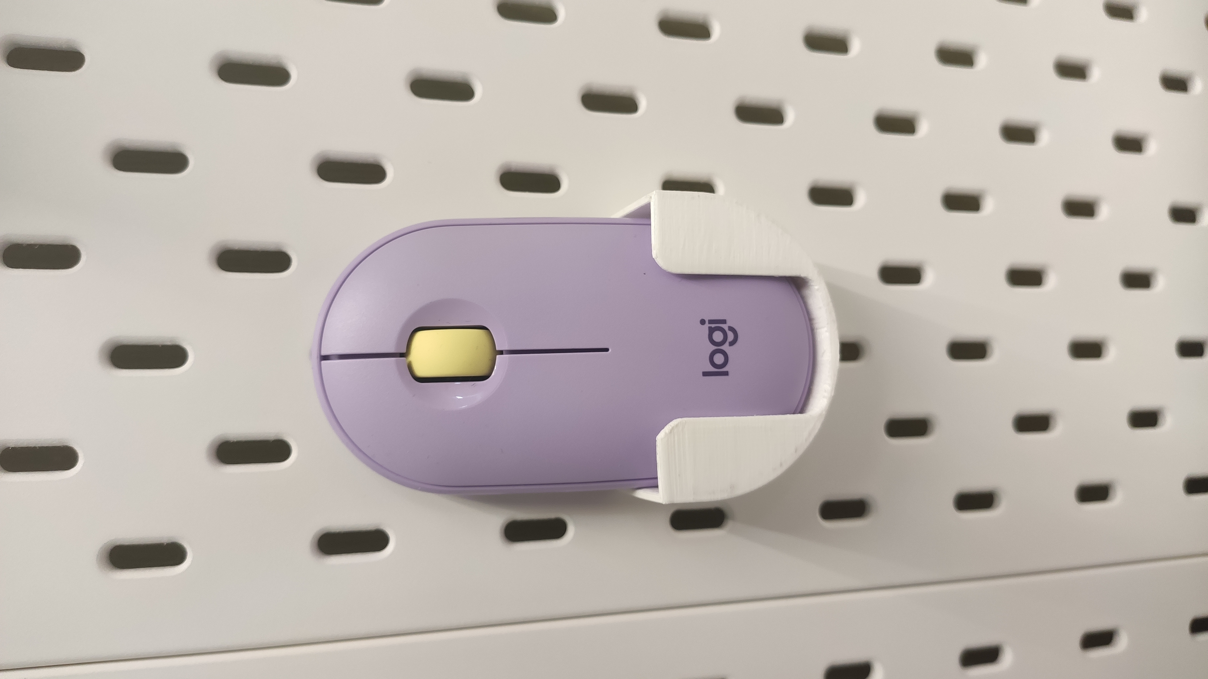 Logitech Pebble M350 Skadis Storage