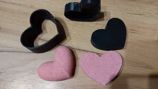 2-in-1 Heart Bath Bomb Mold | 2D & 3D Versions