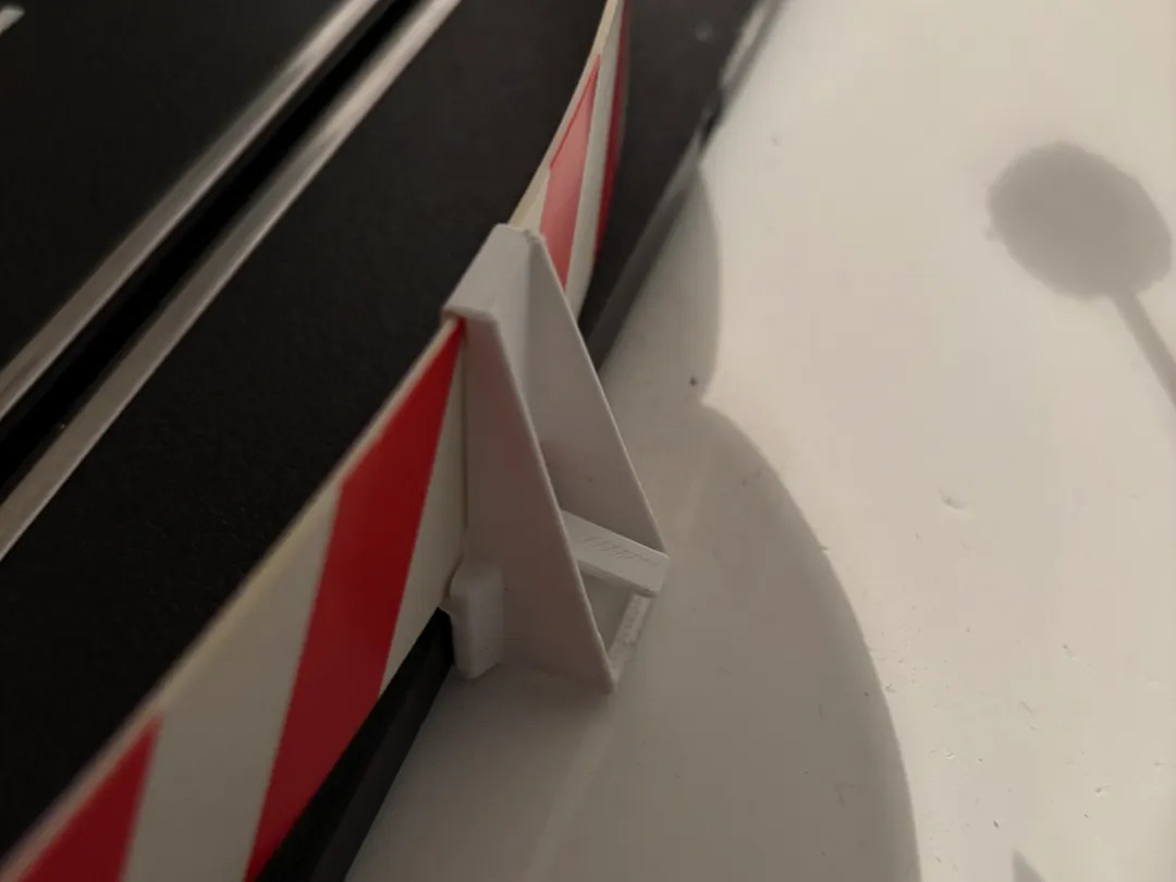 Carrera Digital/Evolution 1:32/1:24 Barrier Holder