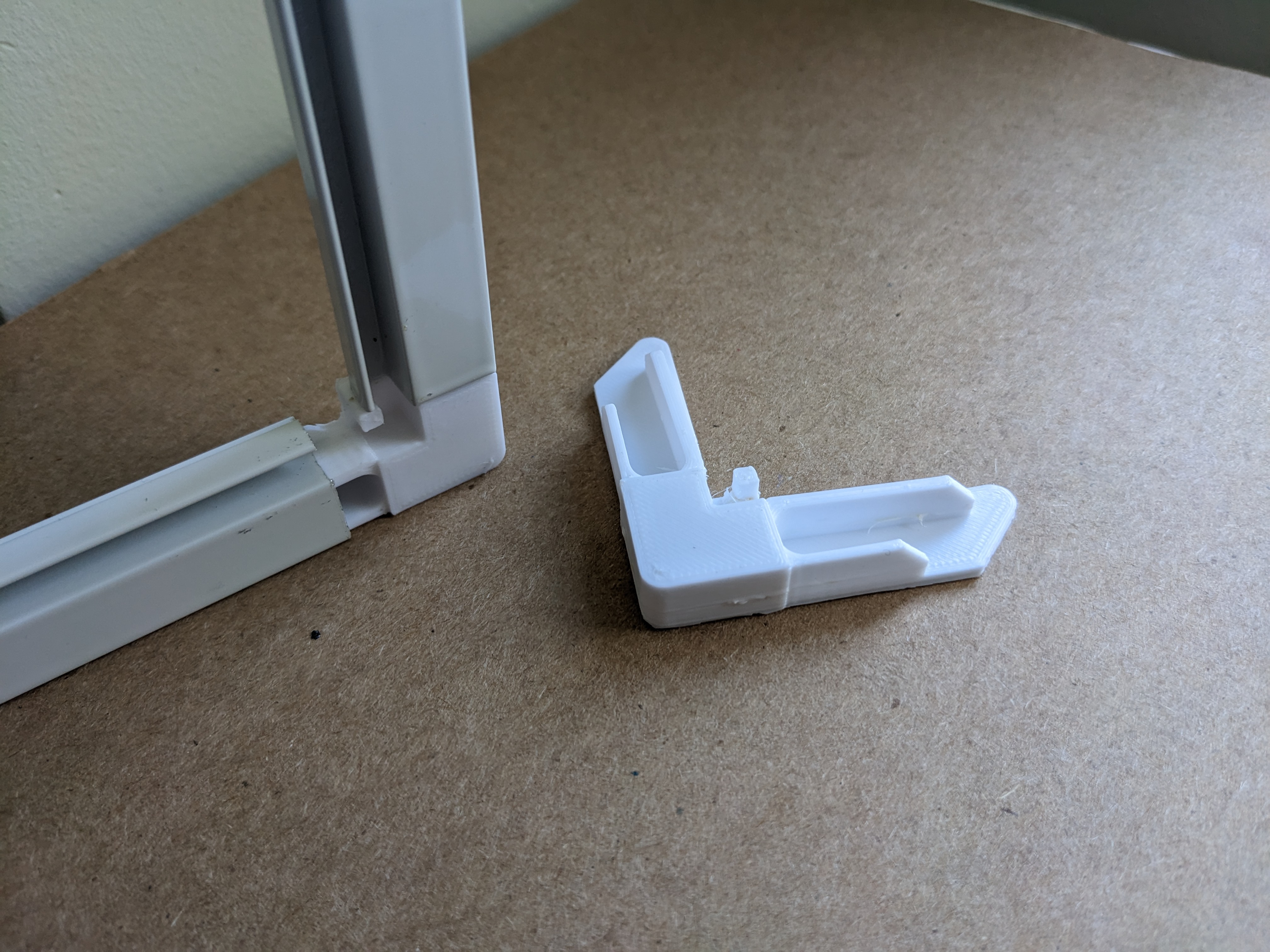 Peak Window Screen Frame Corner