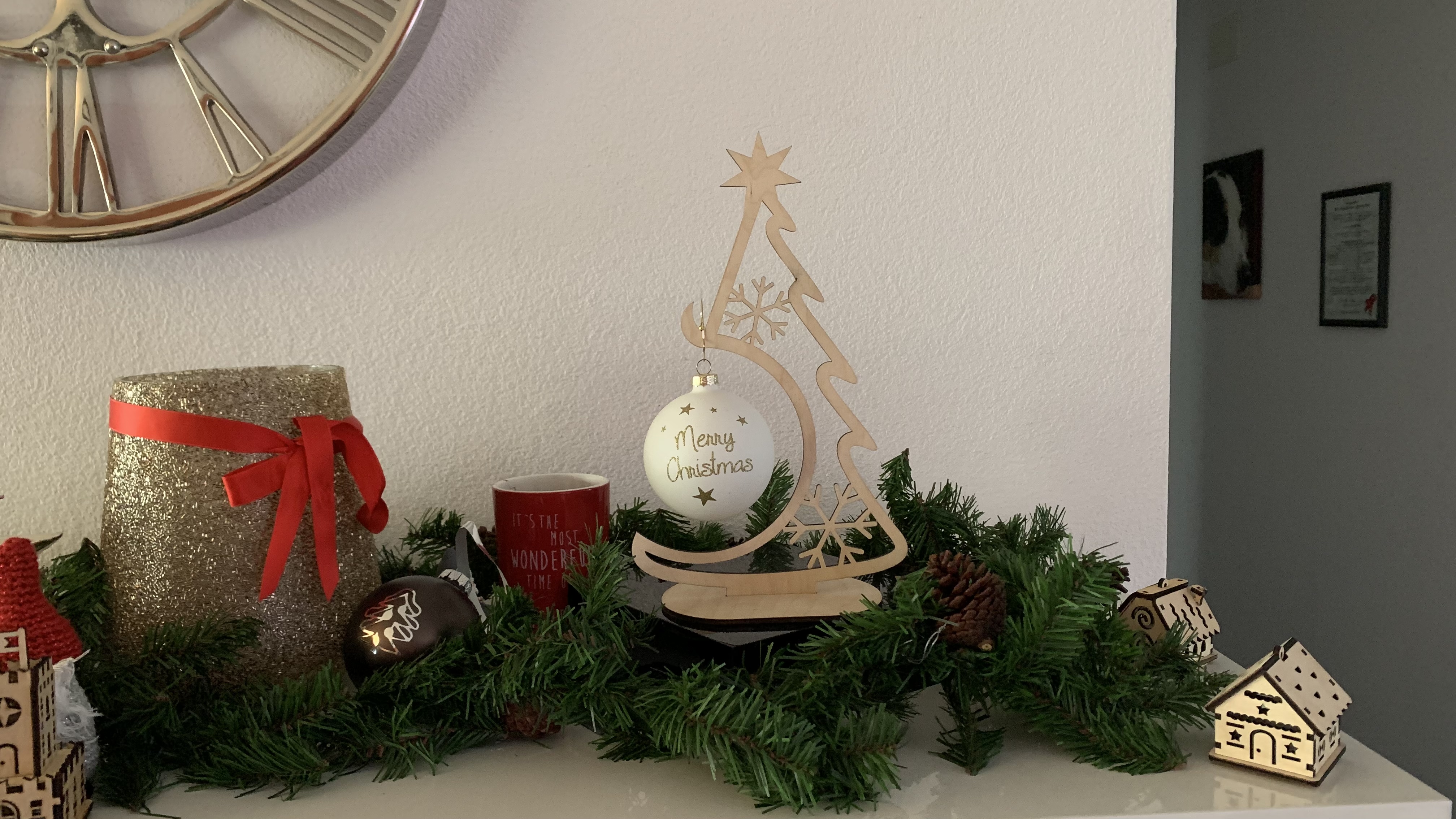 Laser Cut and Engrave Christmas Tree Ornament Holder