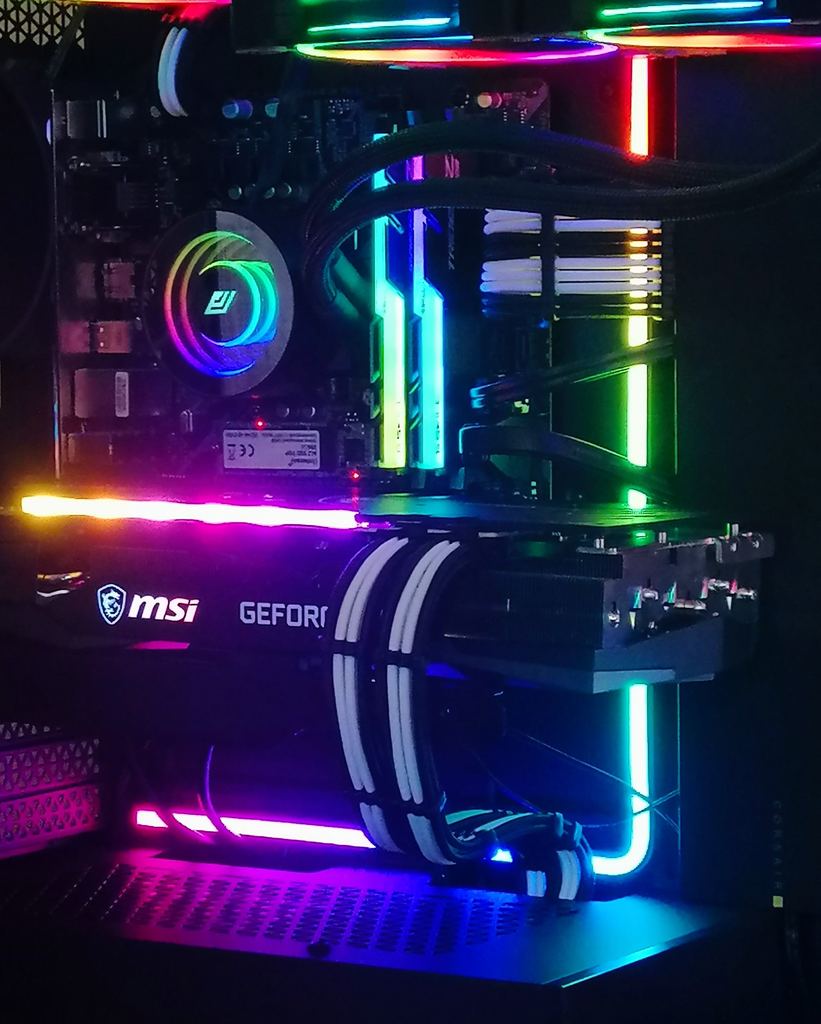 Phanteks Addressable LED Strip Guides