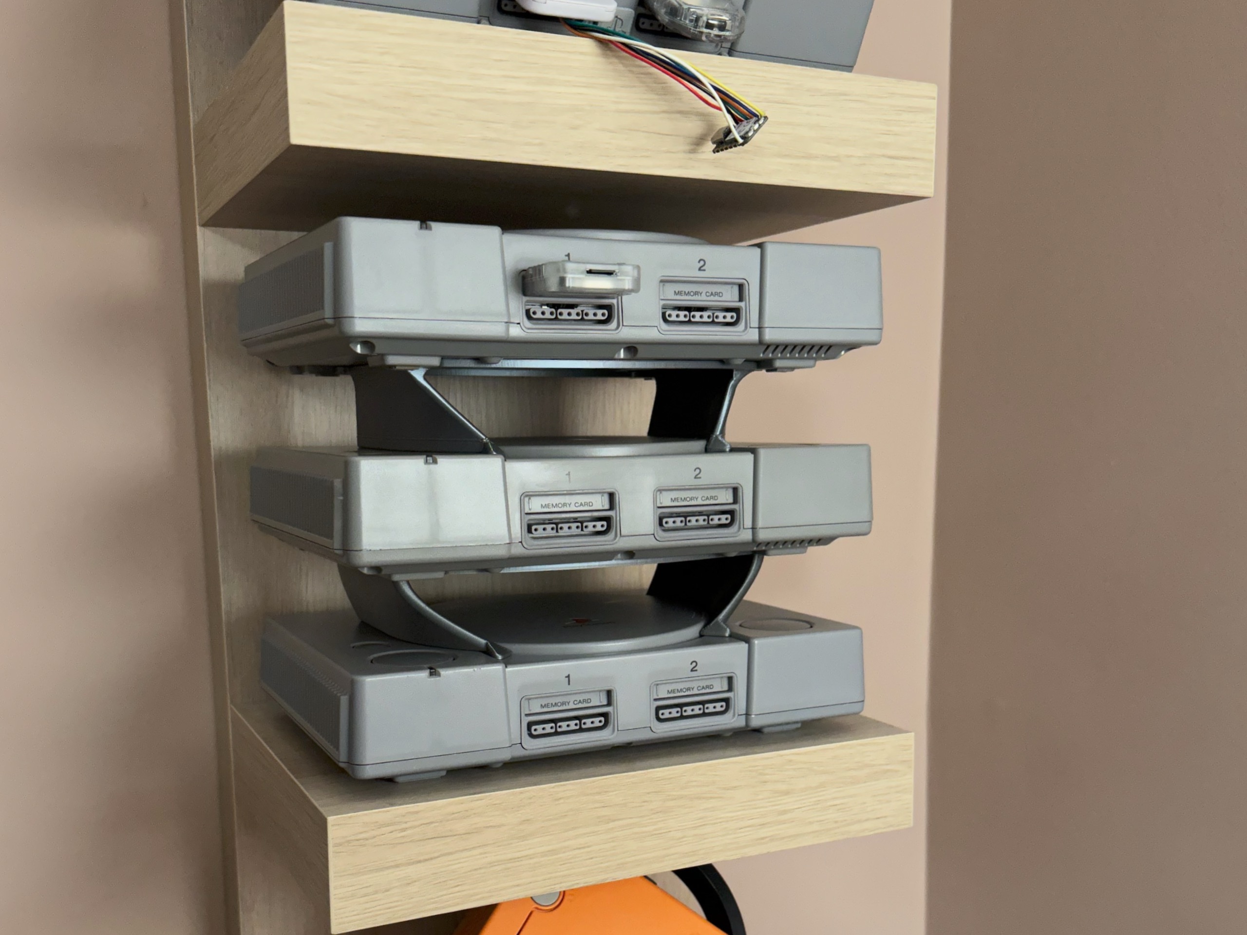 PlayStation Stacking Crown by Jeff Chen Download free STL model