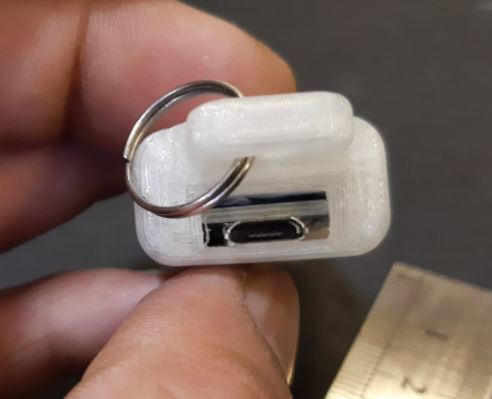 Miniatura 3 do modelo 3D LED flashlight keychain