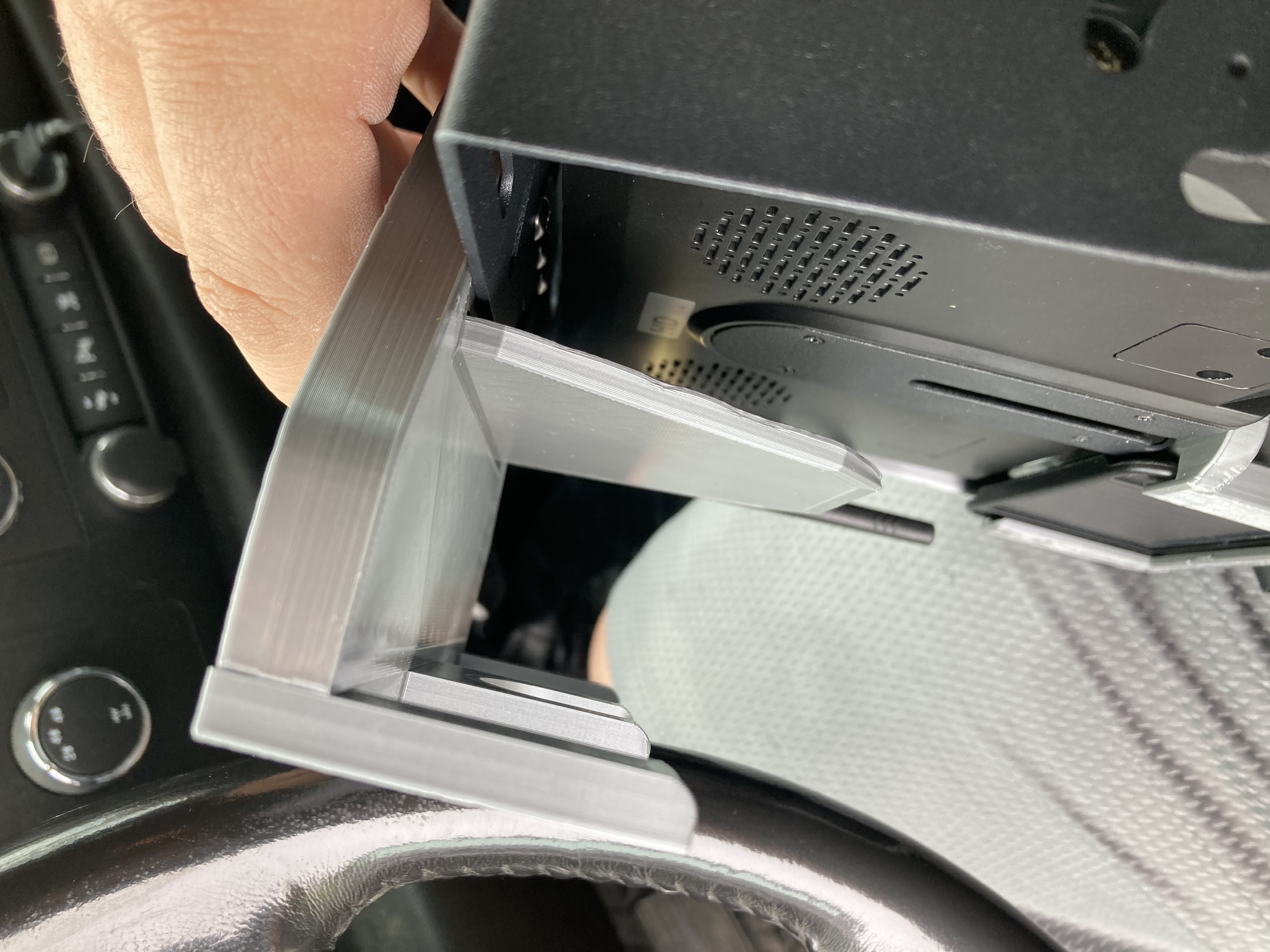Wireless Backup Camera Screen Bracket — thumbnail 2