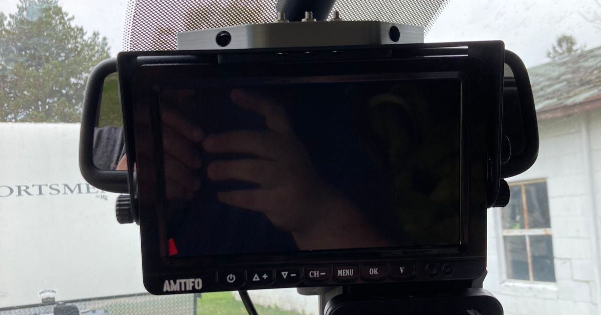 Wireless Backup Camera Screen Bracket by thedude386 Download free STL