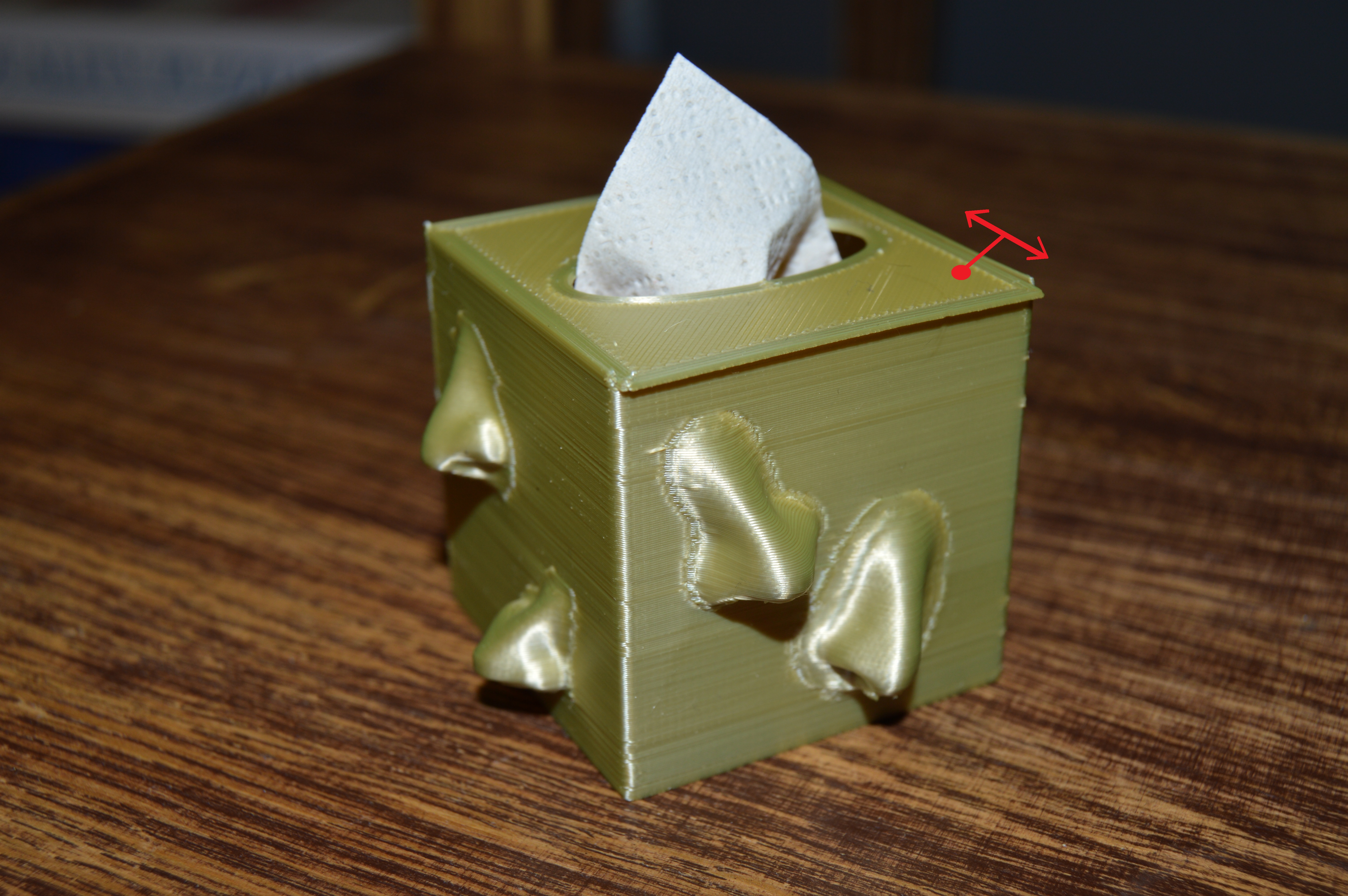 Tissue box
