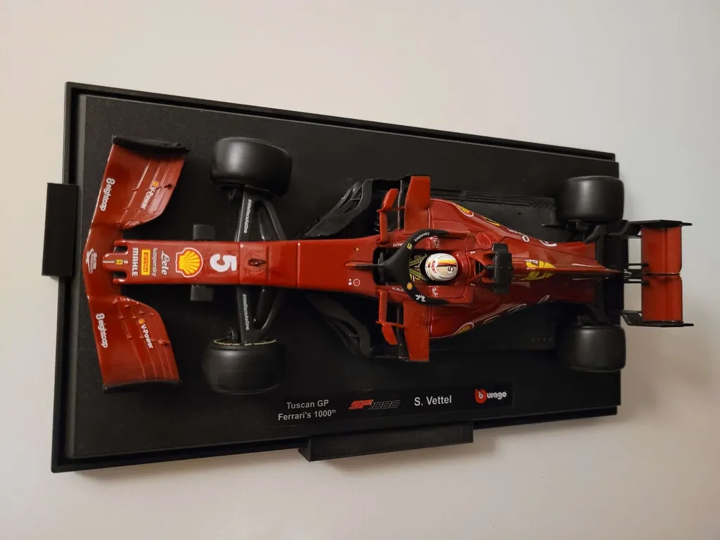 Bburago 1 18 Scale F1 Car Wall Mount by aonarcan Download free