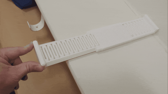 Drawer Divider with 3D Printed Spring Mechanism