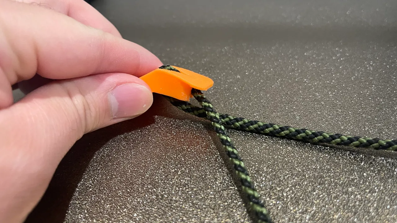 Rope Tensioner / rope knot tie/ paracord tensioner by tee, Download free  STL model