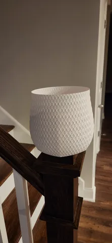 Large Geometric Patterned Pot