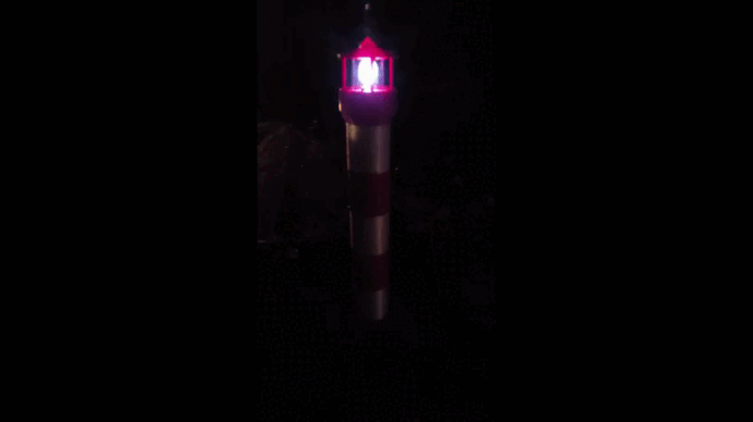 Einfacher Solar Leuchtturm mit Rotierender Beleuchtung