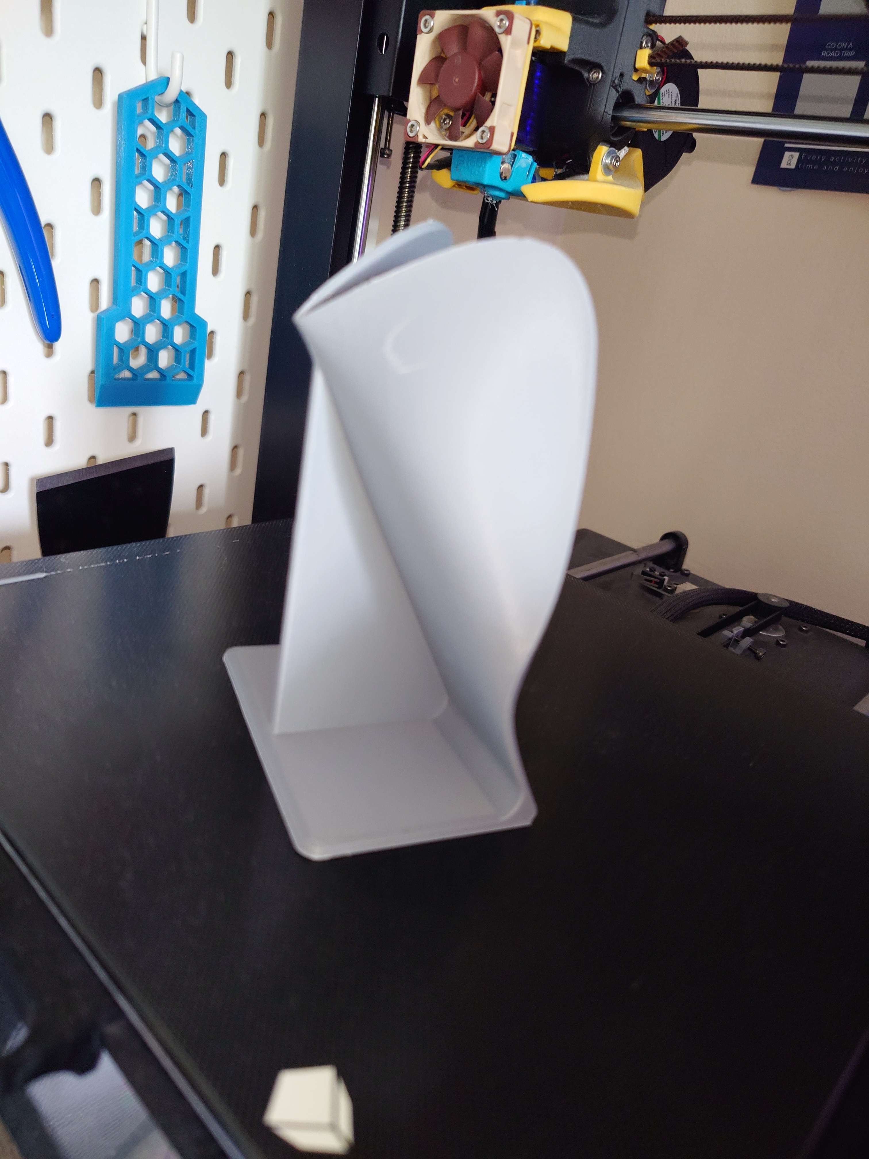 Sponge Holder and SoapDish with reinforcement by Madnessx9 Download free STL model