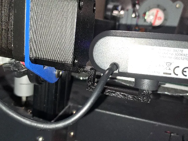 x axis cam holder