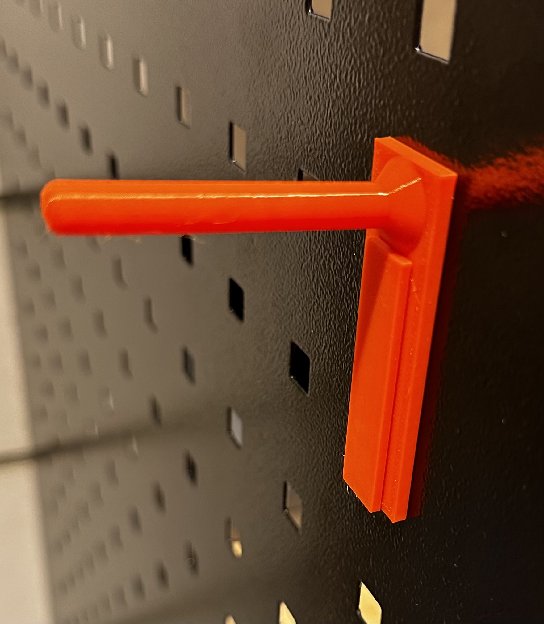 7mm holder for 38mm x 38mm perforated wall
