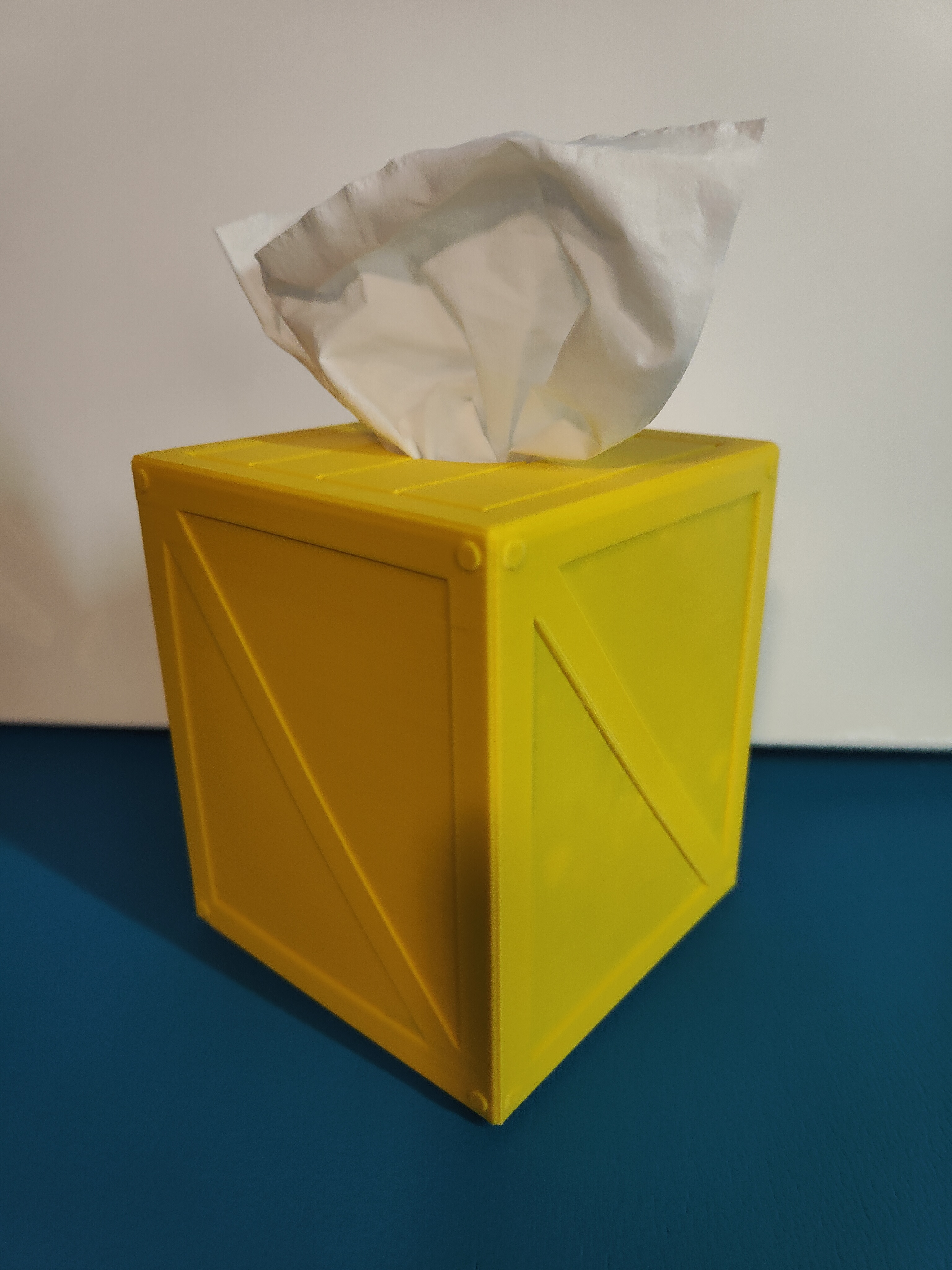 Shipping Crate Tissue Box Cover