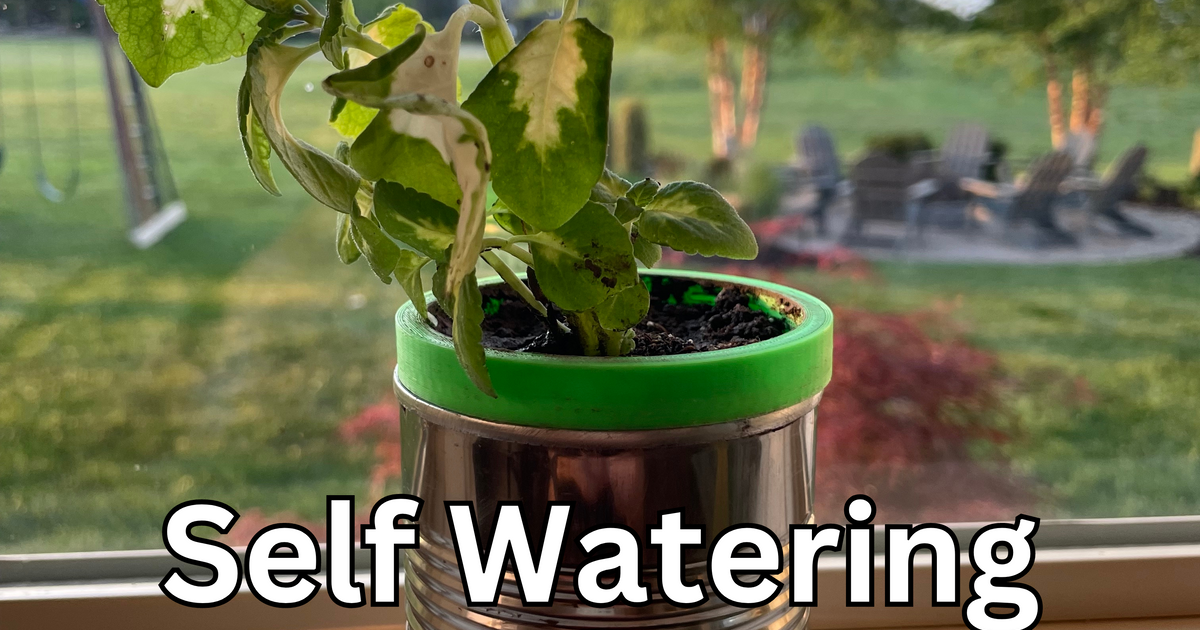 Self Watering Pot by Caden's Creations Download free STL model