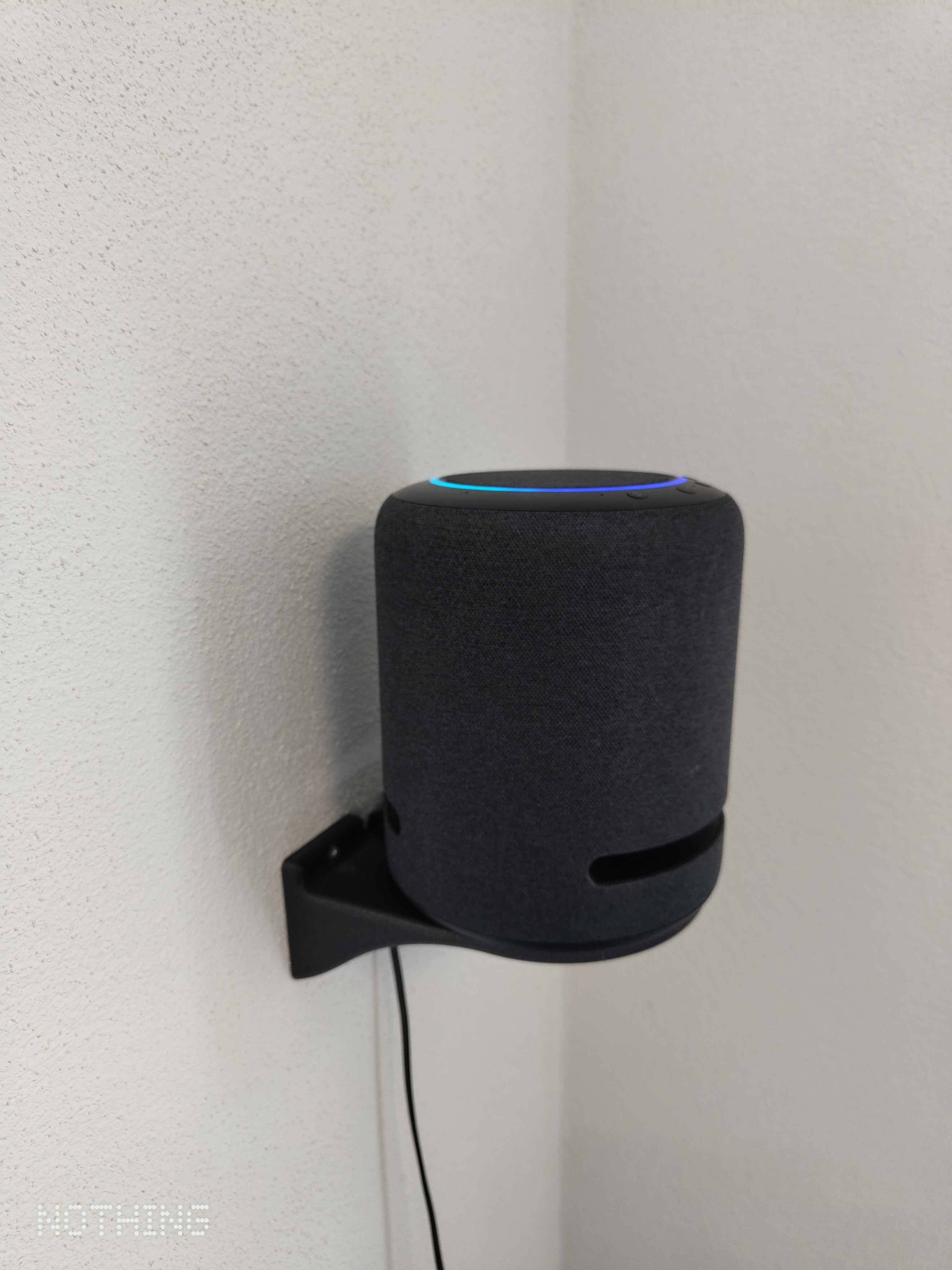 Minimalistic/Modern Echo Studio Wall Mount