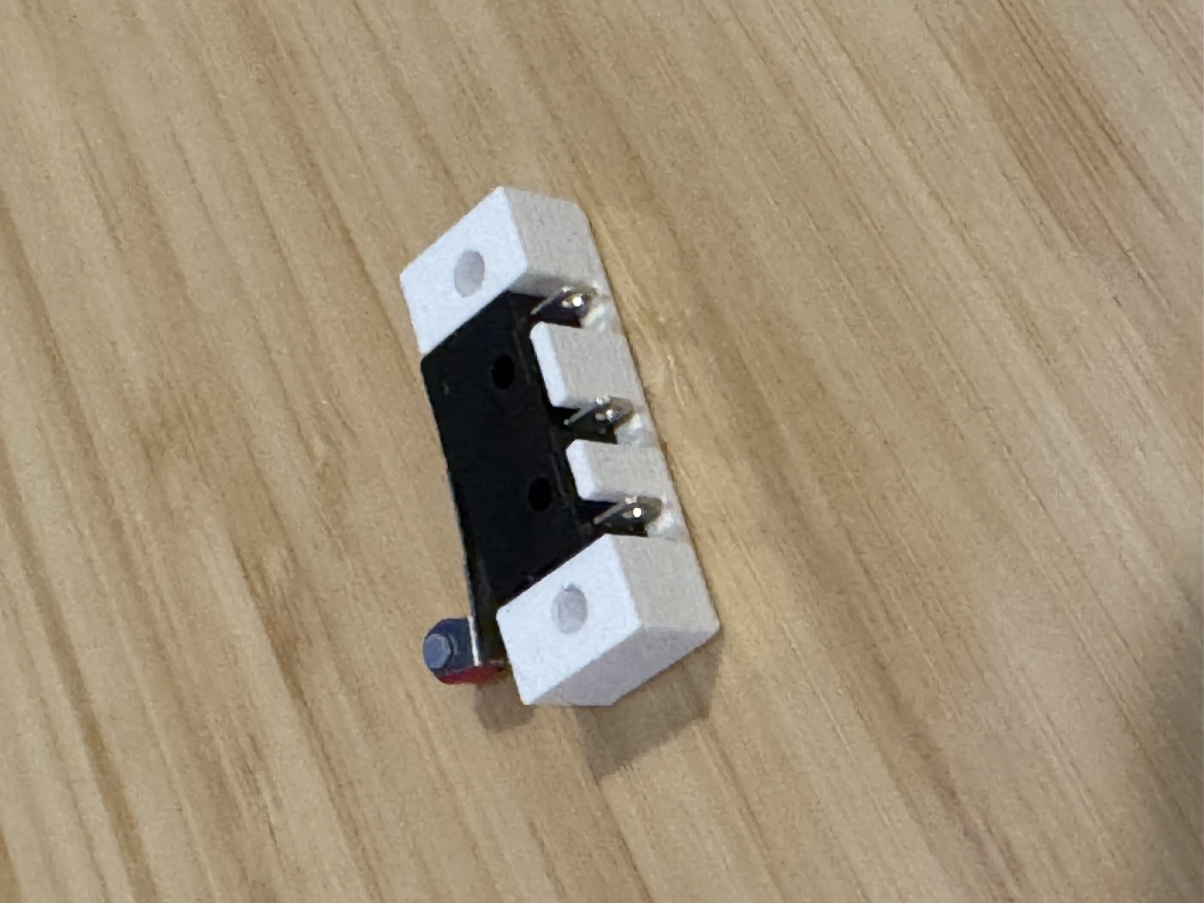 Miniatura 2 do modelo 3D Limit Switch Mounting Bracket