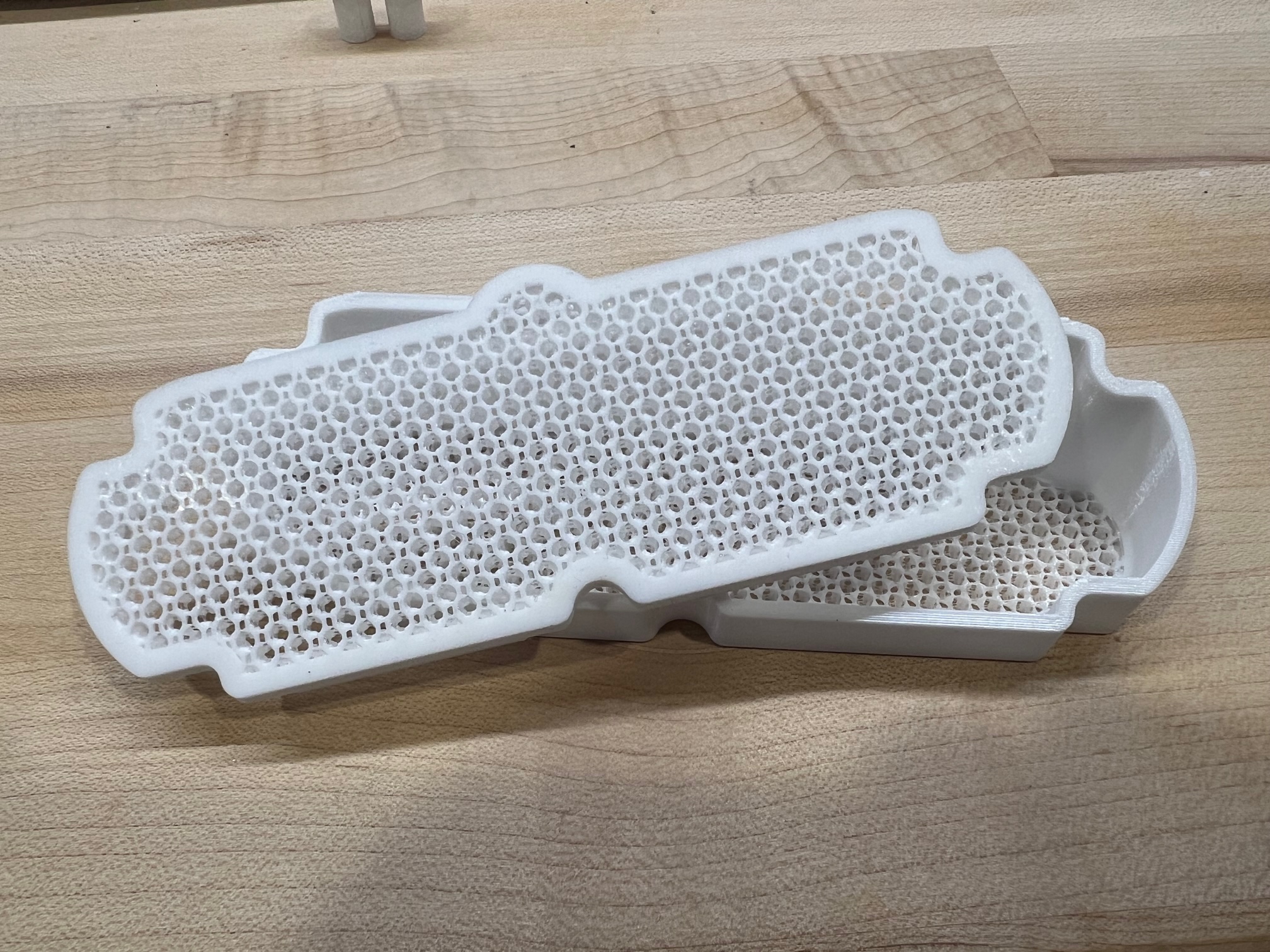 Yet another Bambu AMS desiccant tray by Chris Download free STL model