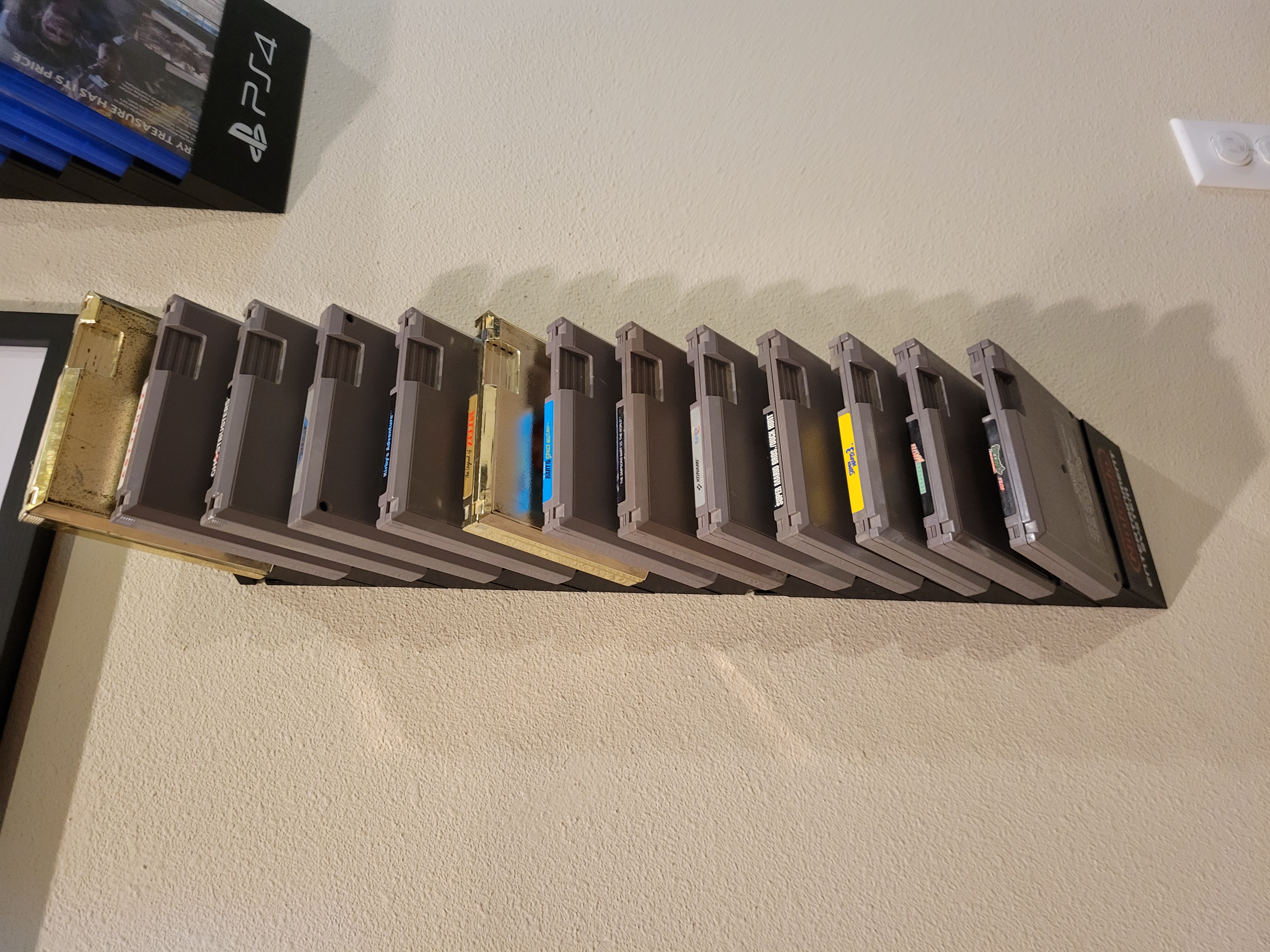 Modular Nintendo (NES) Cartridges Wall Mount