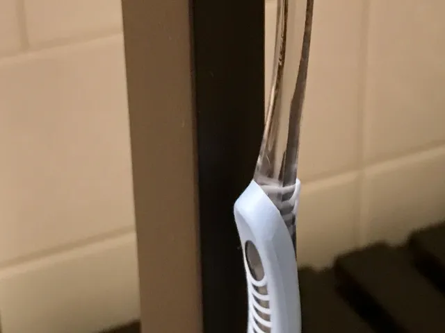 Basic Toothbrush Holder