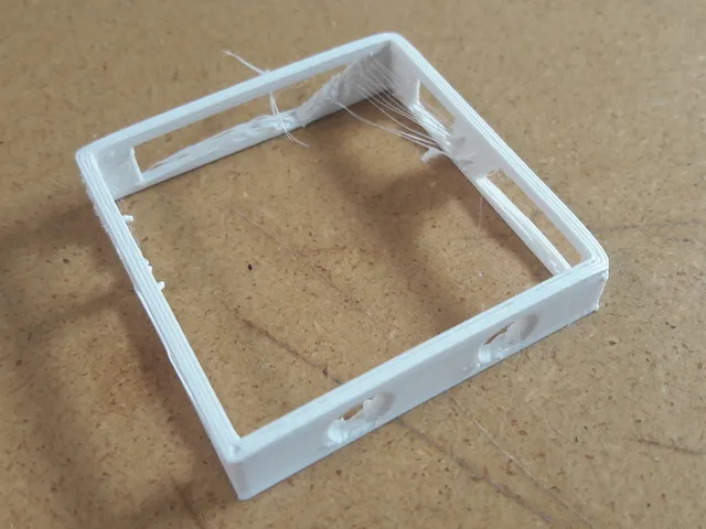 Ooze/Retraction Test 1.6mm Wall thickness