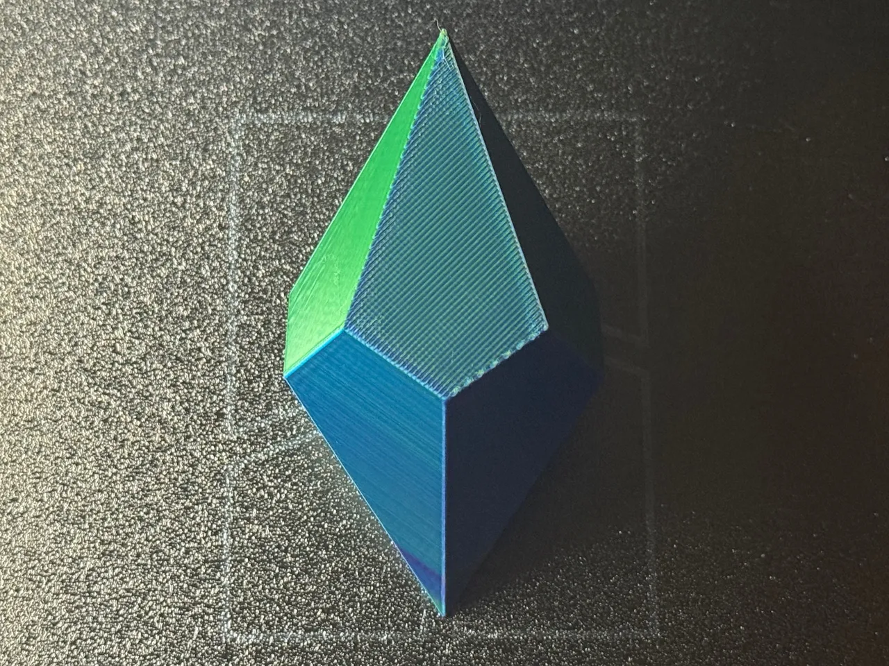 Pentagonal Trapezohedron by Endless Design Lab 🌀 | Download free