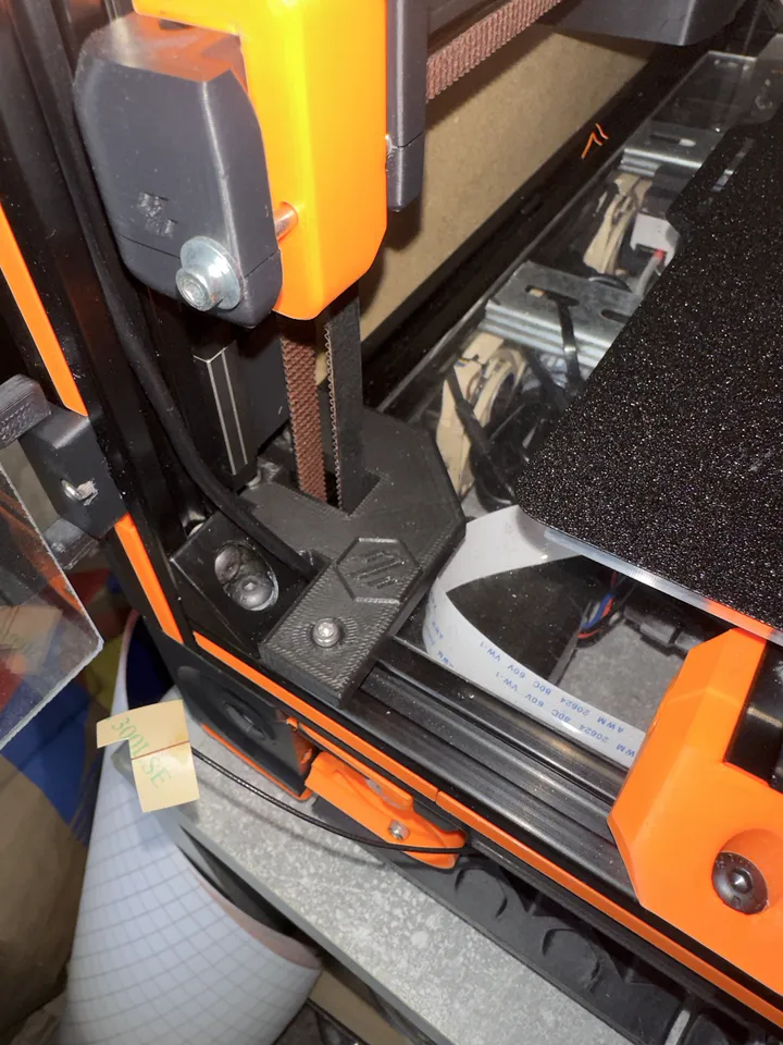 Voron 2.4R2 - Z Cover - Corner Bracket by herrderflammen87