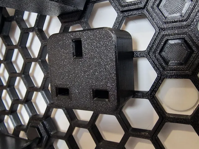 Honeycomb Storage Wall UK 3 Pin Plug mount