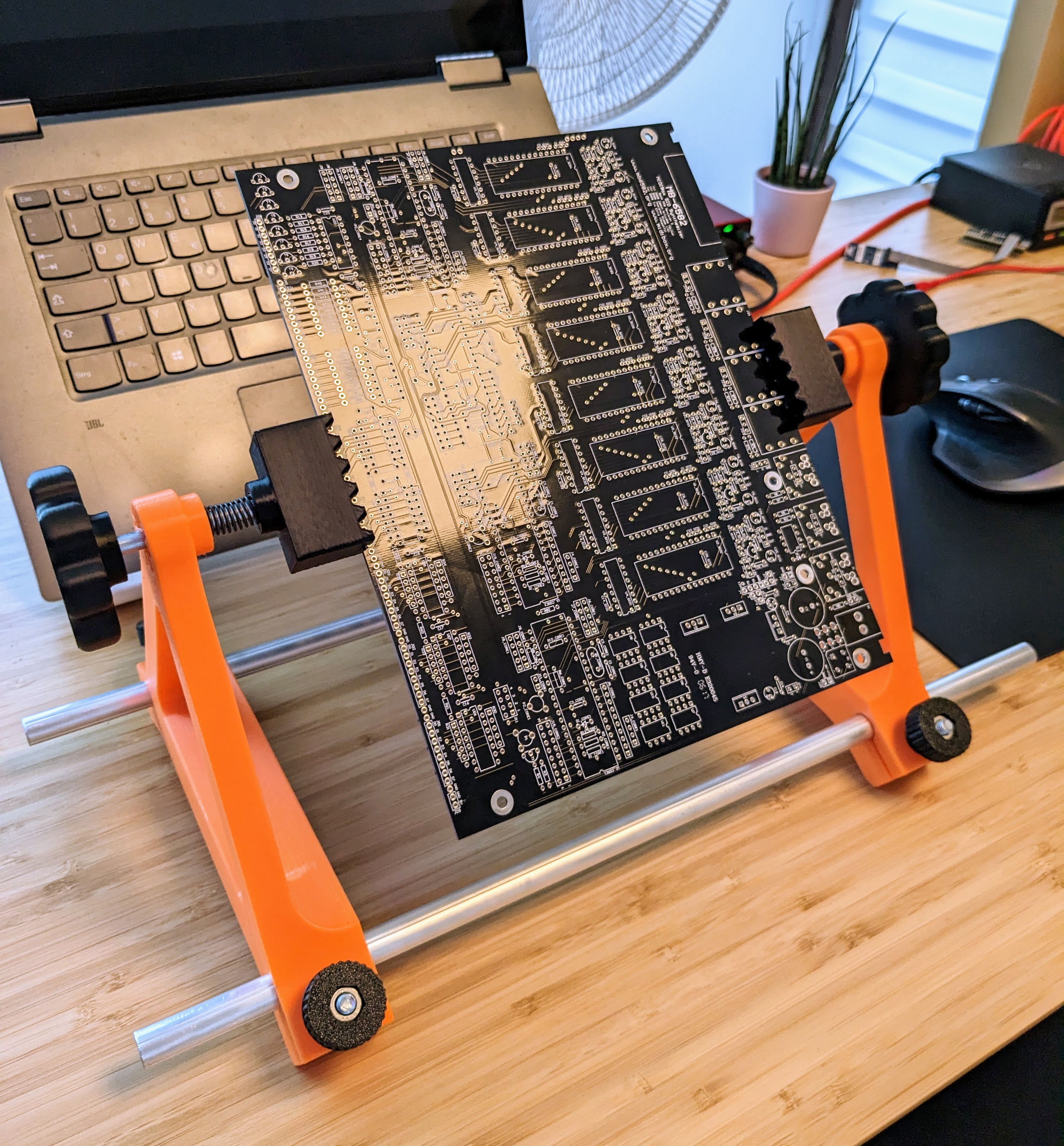 PCB holder - metric