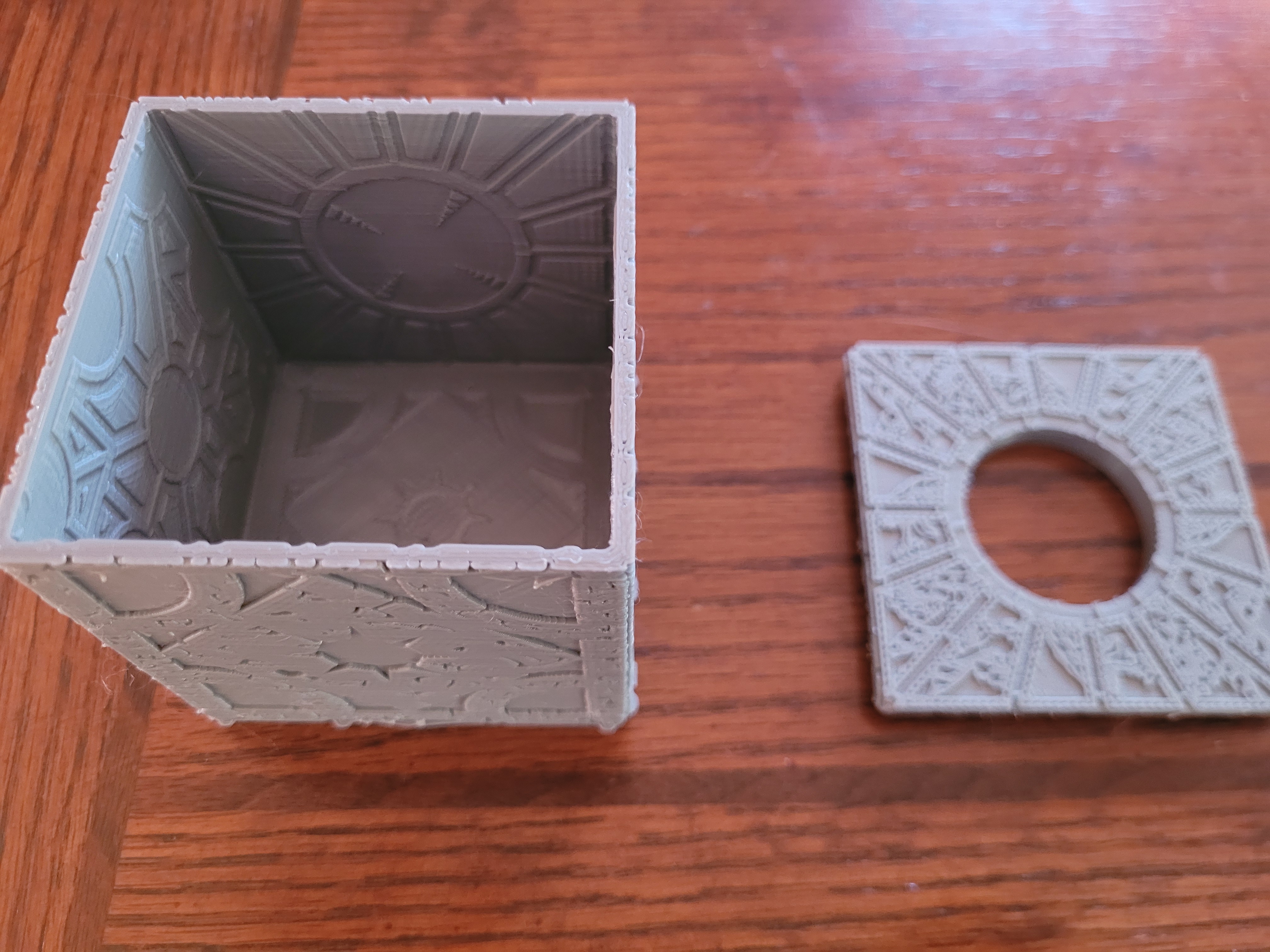 Hell Raiser Tissue Box — thumbnail 2