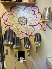 Scoop Rack