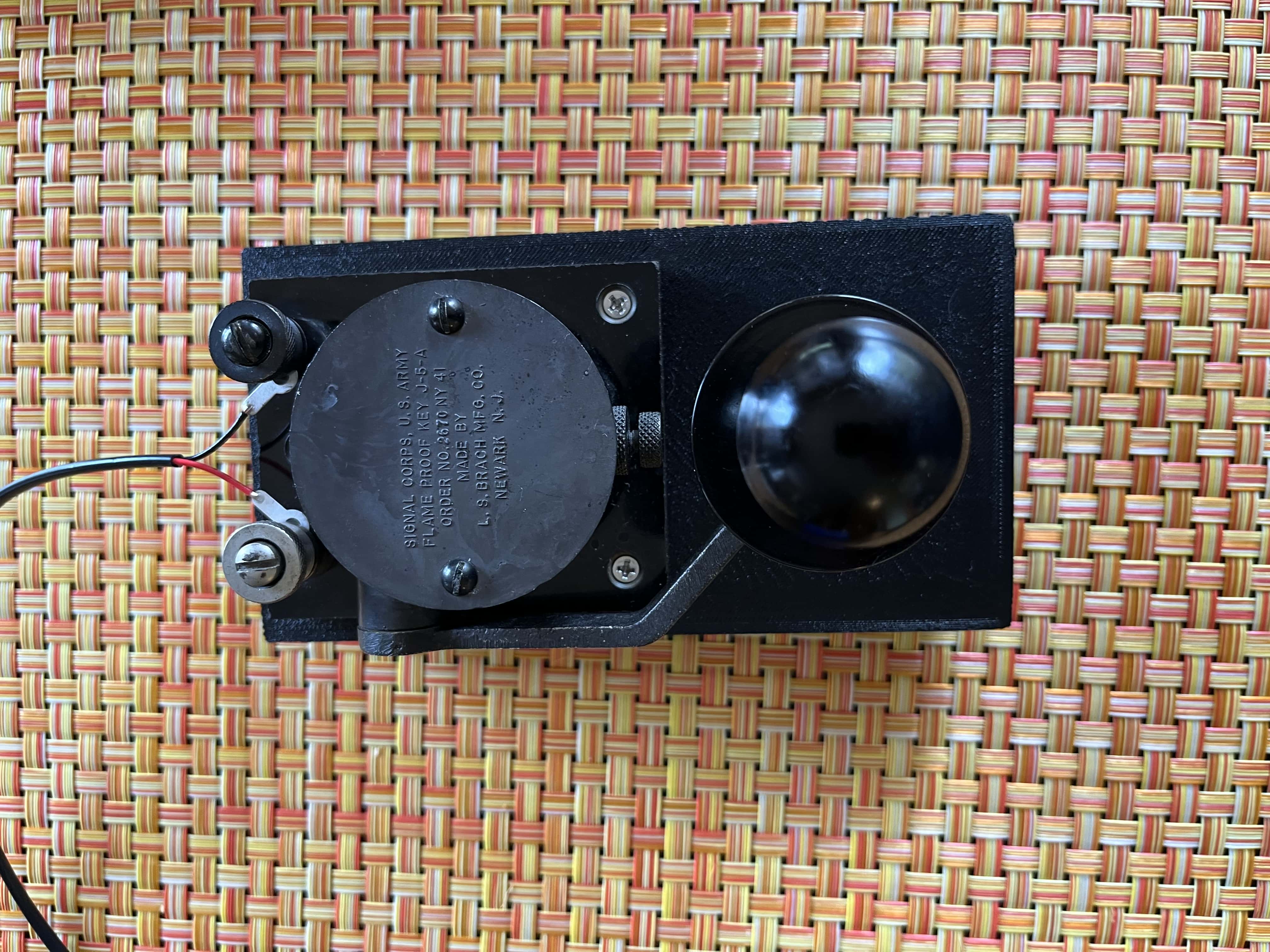 Miniatura 3 do modelo 3D Base for Flameproof ARMY J-5-A Morse Code Key