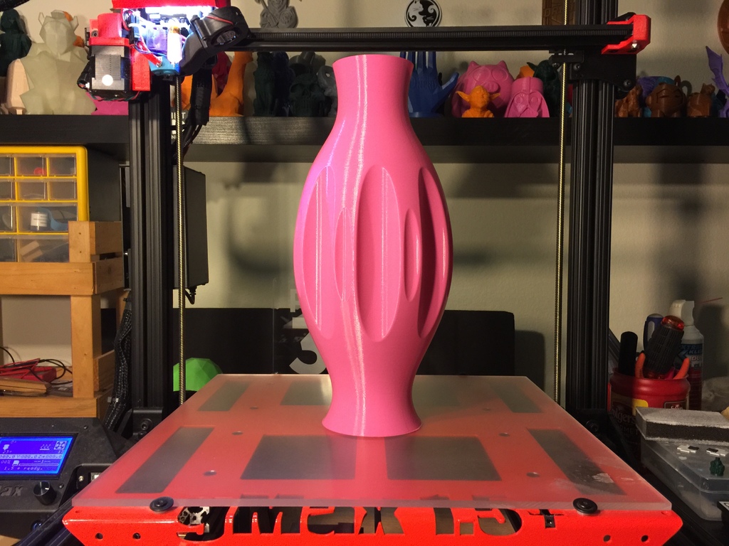 Notched Elegant Vase