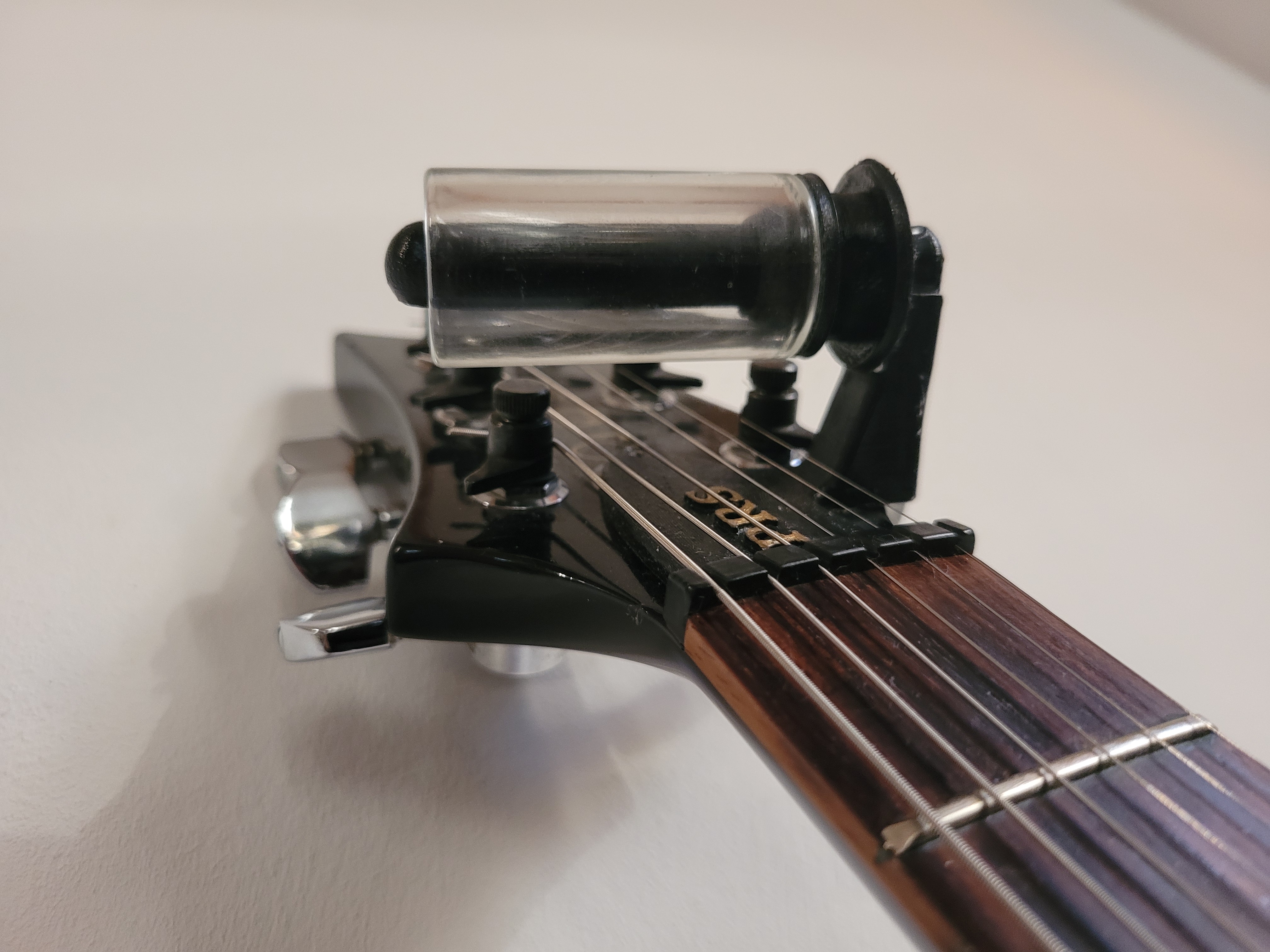 Bottleneckholder for PRS headstock Revision