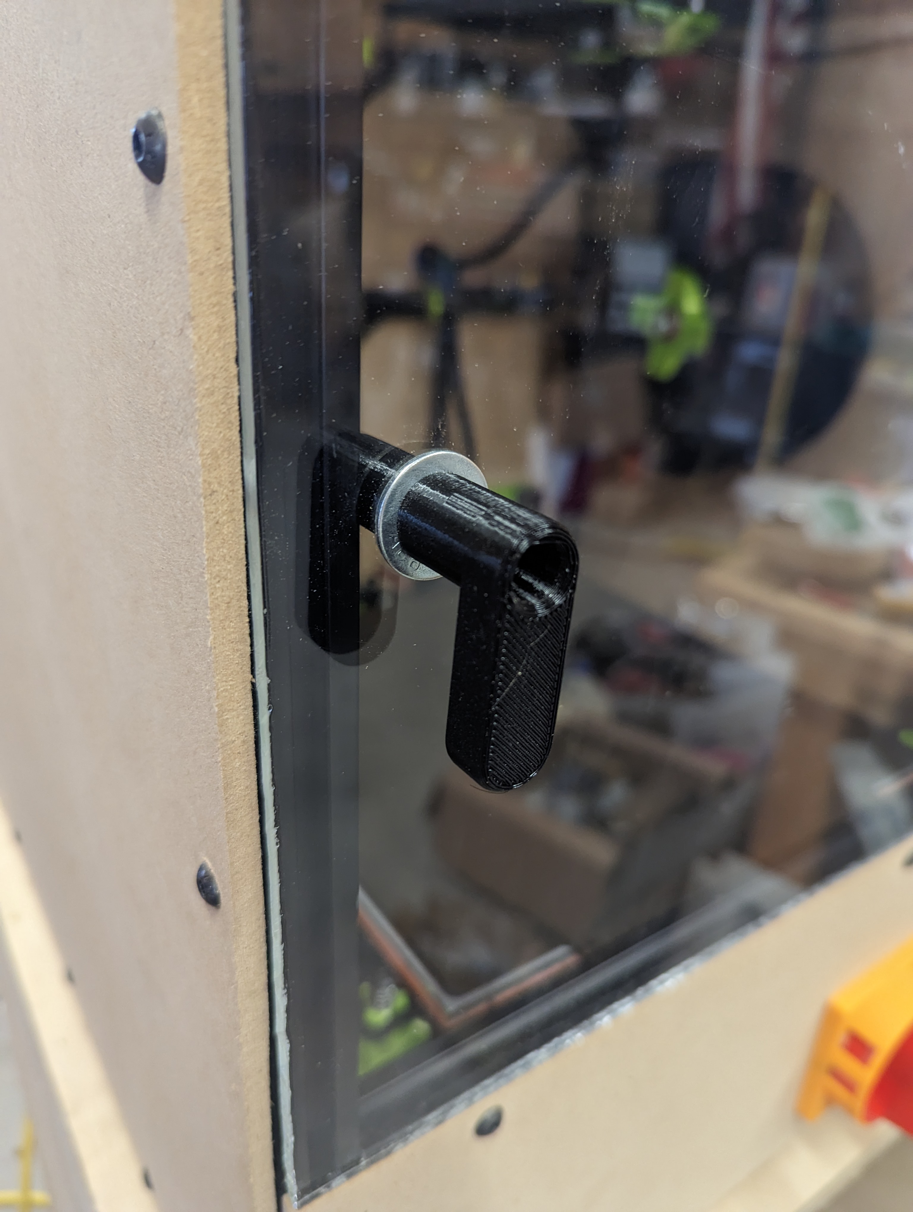 Simple Latch Handle for 2020