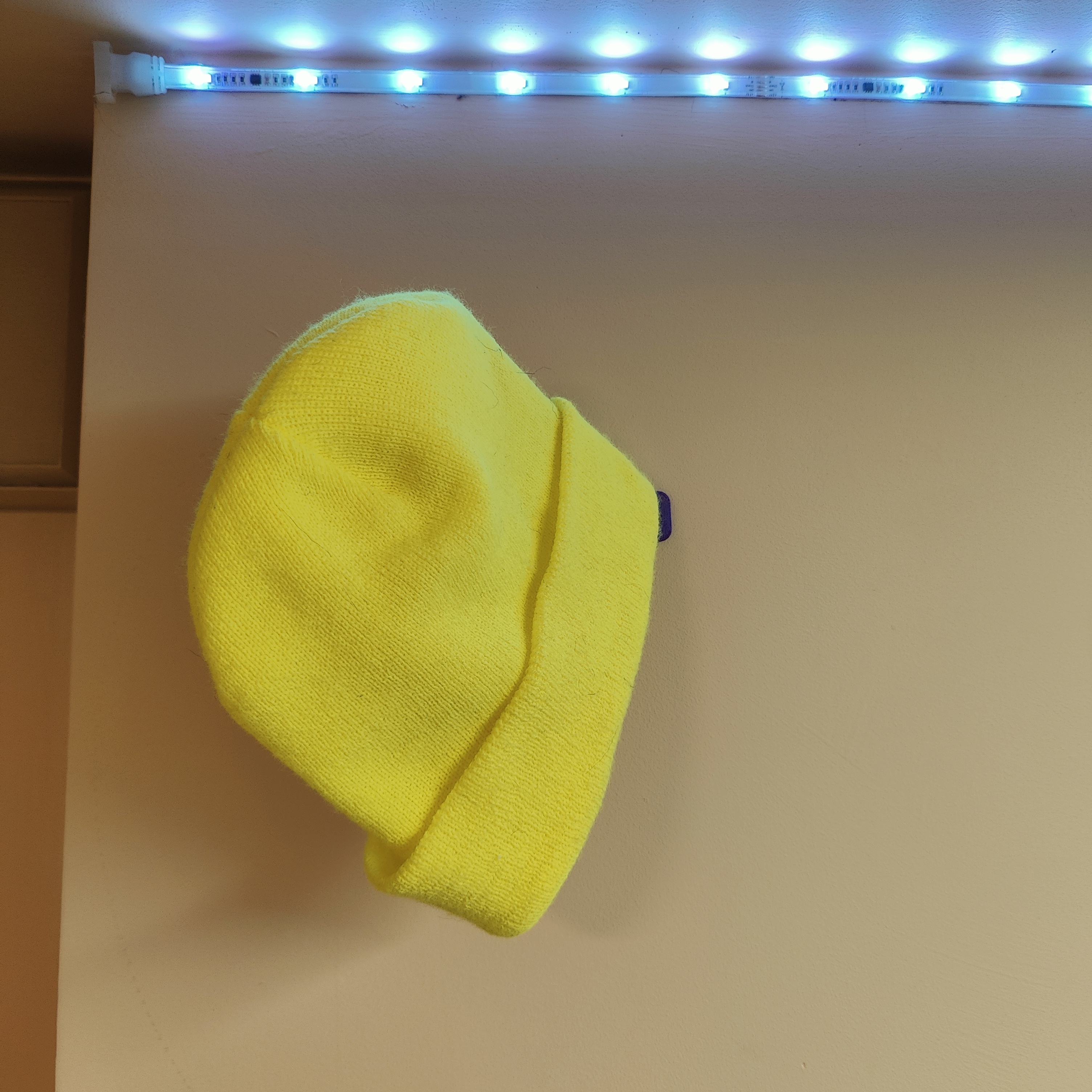 Beanie / Winter hat Hanger